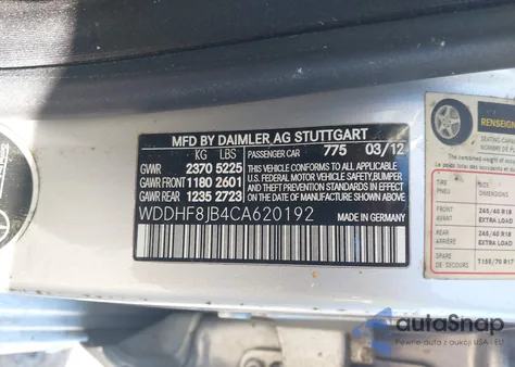 2012 Mercedes-Benz E 350 4Matic z USA, uszkodzony, nr VIN WDDHF8JB4CA620192